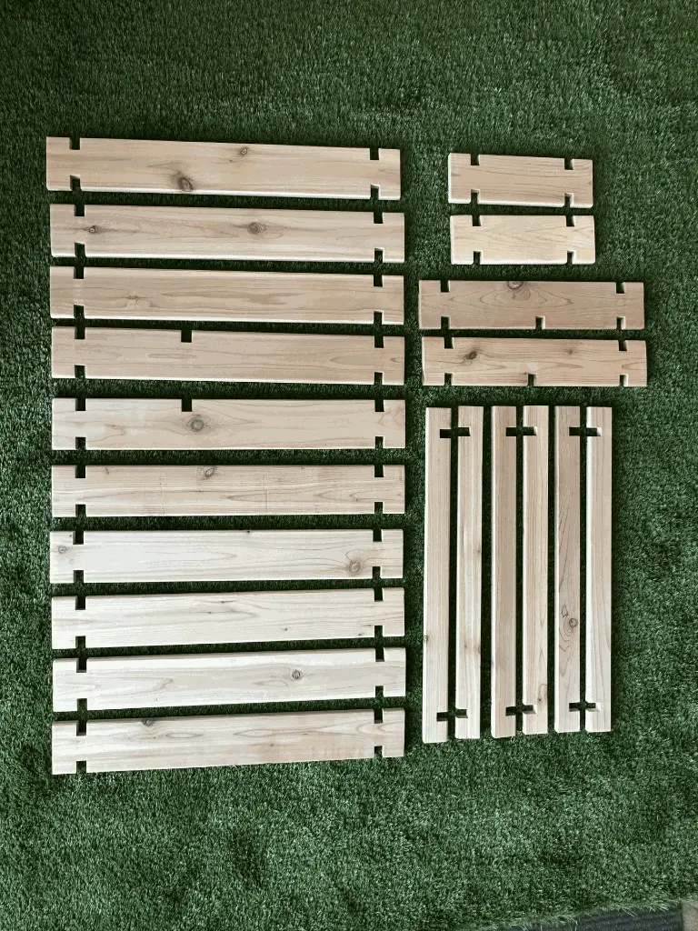 CED3T24 pieces.webp